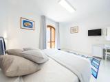 Deluxe Twin Sea View room with balcony