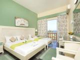 Triple room with sea view