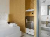 Gold with Terrace and Jacuzzi Suite