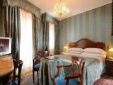 Superior Double room with canal view
