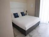 Dependance Double Basement room