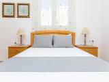 2 Bedrooms Family Apartment with sea view or garden view
