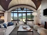 5 Bedrooms Penthouse