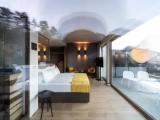 Deluxe Triple Suite