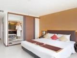 Deluxe Double room with city view