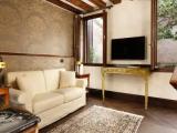 Empress Theodora Apartment