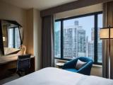 Guest Quadruple Club room