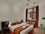 1 Bedroom Apartment with city view