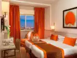 Classic Twin Omnia room