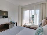 Twin room with balcony and with sea view