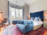 Roseate Double Junior Suite