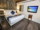 1 Bedroom Deluxe Quadruple Suite