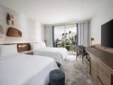 Mid Floor Kukahi room with balcony and Ocean View