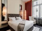 Petit Twin room