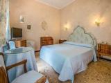 Garden Pool Access Double room