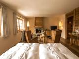 Farmer's Double Suite
