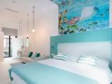 Emblem Double Suite