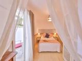 Suite with garden view