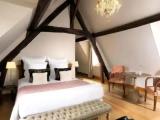 Historical House Double Junior Suite with Estuary view