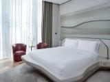 Beyond ME+ by Zaha Hadid Jacuzzi Double room