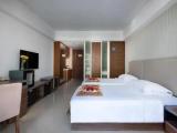 Twin room with harbour view