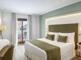 Deluxe with Terrace Double room with pool view