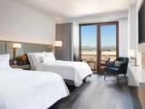 2 Bedrooms Presidential Suite with balcony and with park view