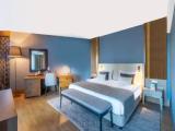 Senior Double Suite with land view