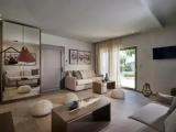 Grand Double Suite with partial sea view