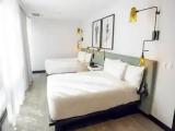 Quadruple room with city view