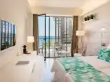 Private Terrace Twin room with sea view