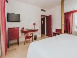 Double Suite with pool view