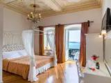 Honeymoon Double Suite with sea view