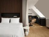 Signature Double Studio