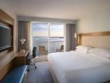 1 Bedroom 2 room High Floor View Double Suite with balcony and waterfront
