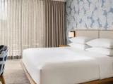 Renovated Ainahau Tower Double room