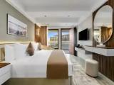 Standard with Sea and Pool view Double room with balcony