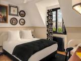 Cozy Double room with Eiffel Tower view