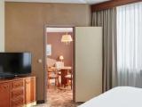 1 Bedroom High Floor Double Suite