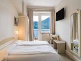 Double room with balcony and with lake view