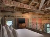Presidential Duplex Suite with canal view