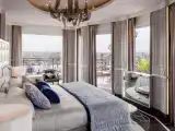 Luxury Roman Penthouse Apartment