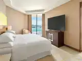 1 Bedroom Executive Club Lounge Access Panoramic Double Suite with ocean view