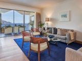 Peninsula Double Suite