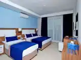 Large Triple room