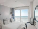Turquoise Double room seafront