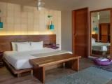 Double room with pool view