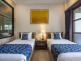 Premier Twin room with garden view