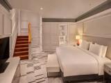 2 Bedrooms South Bank Suite with balcony