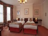 Family Quadruple room